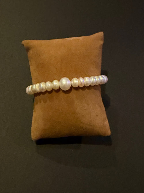 Pearl Beaded Bracelet