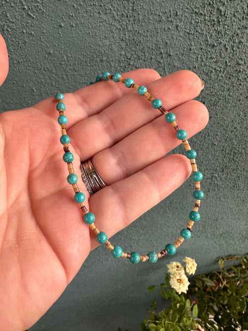 Handcrafted Turquoise And Heishi Beaded Necklace 16”