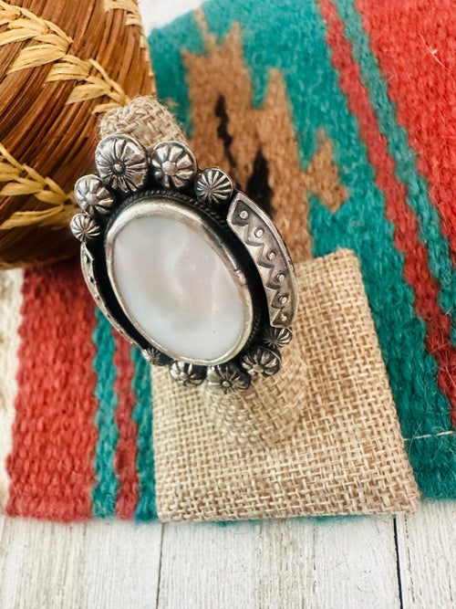 Old Pawn Navajo Sterling Silver & Mother of Pearl Adjustable Ring