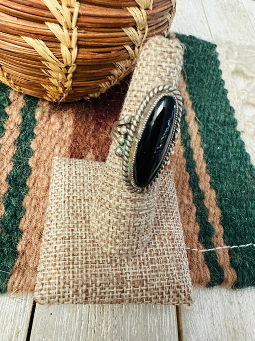 Old Pawn Handcrafted Onyx & Sterling Silver Ring Size 6.5