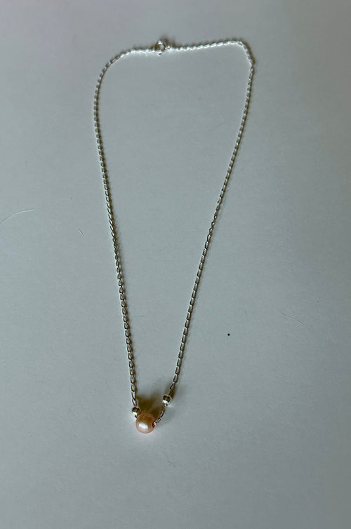 Simple Pink Pearl Necklace w/ 2 Beads