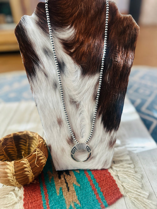 Handcrafted Sterling Silver Pearl Beaded Naja Necklace 24"