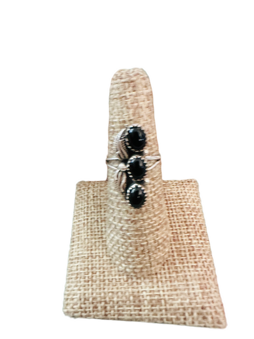 Old Pawn Navajo Sterling Silver & Onyx Ring