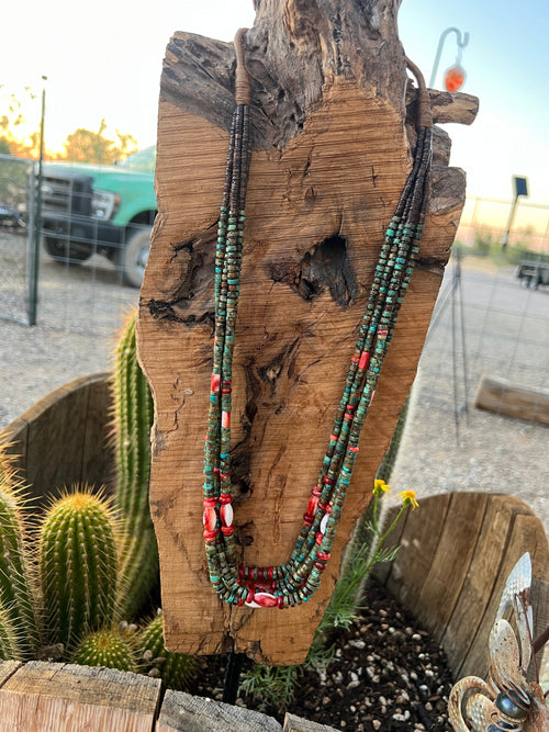 Stunning Santo Domingo Made Five Strand Hubei Turquoise and Spiny Oyster Shell Beaded Necklace with Squaw Wrap