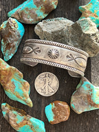 Handcrafted & Hand Forged Old Pawn Sterling Silver Ingot Cuff Bracelet by Santa Fe Artist, Buffalo: The Concho