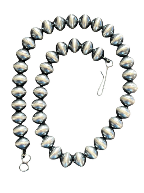 Vinita Cowboy Handmade 12mm Sterling Silver Navajo Saucer Pearl Beaded Necklaces