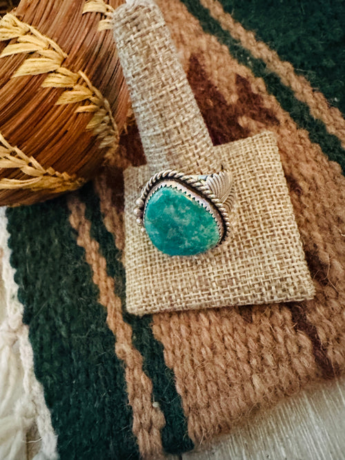 Old Pawn Handcrafted Turquoise & Sterling Silver Ring Size 13.75