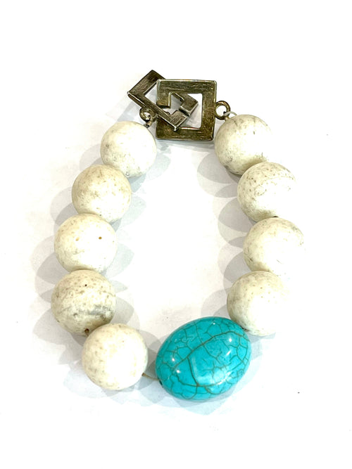 Vintage Handmade Beaded Faux Turquoise Bracelet