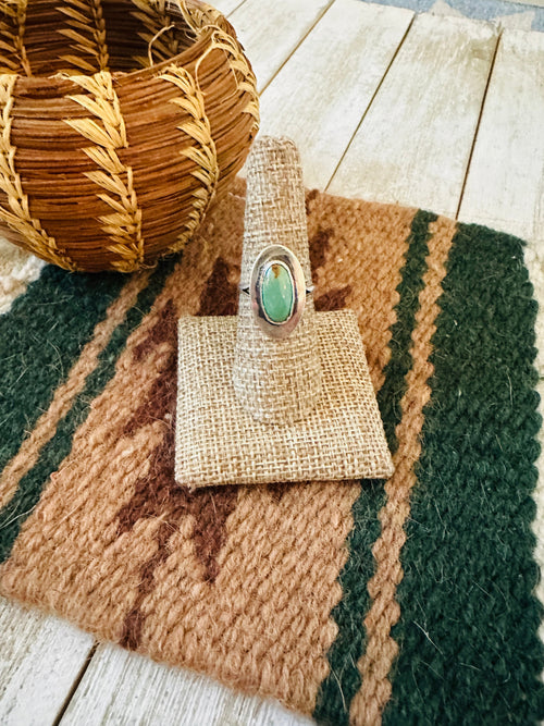 Old Pawn Navajo Sterling Silver & Turquoise Ring Size 7.75