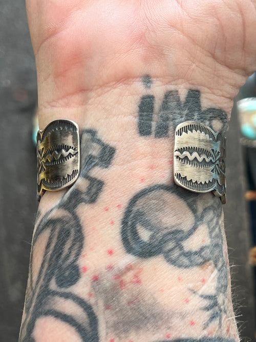 Handcrafted Sterling Silver Electric Rainbow Sonoran Turquoise and Spiny Oyster Cluster Cuff Bracelet by Murphy Platero