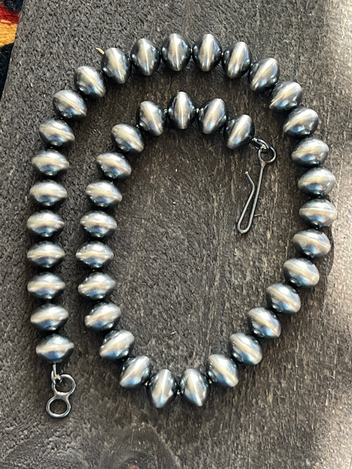 Vinita Cowboy Handmade 12mm Sterling Silver Navajo Saucer Pearl Beaded Necklaces