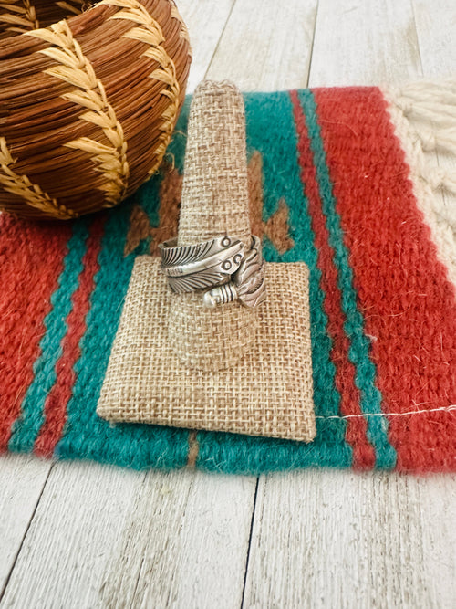Old Pawn Navajo Sterling Silver Feather Adjustable Band Ring