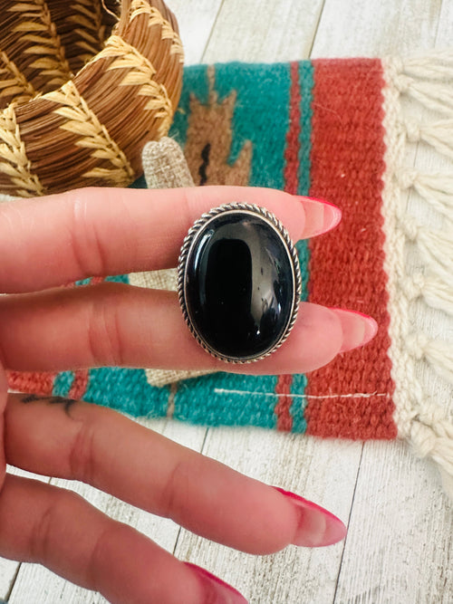 Old Pawn Navajo Sterling Silver & Onyx Ring Size 6.5