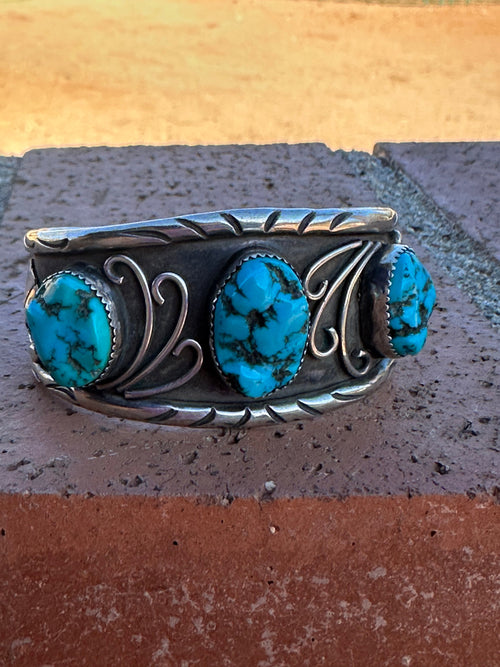 Estate Collection Old Pawn Navajo Sterling Silver & Natural Kingman 3 Stone Turquoise Cuff Bracelet /