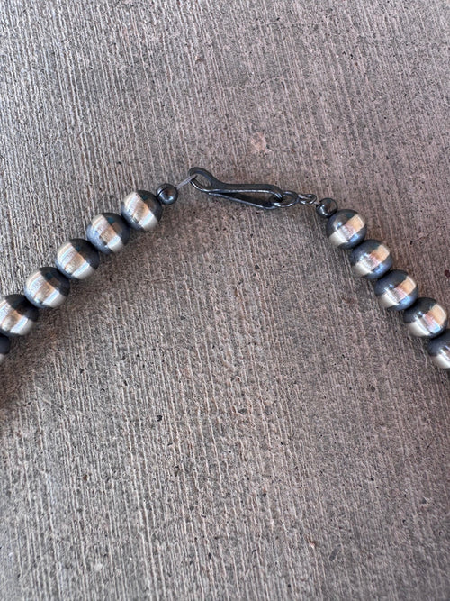 Handcrafted Sterling Silver Pearl & Black Onyx 6mm Beaded 16" Necklace