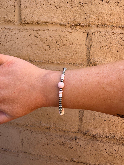 Handcrafted Pink Conch & Sterling Silver 3-5mm Beaded Bracelet 7.5"