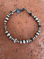 Handcrafted White Buffalo & Sterling Silver Pearl 3-6mm Beaded Bracelet 7.5"