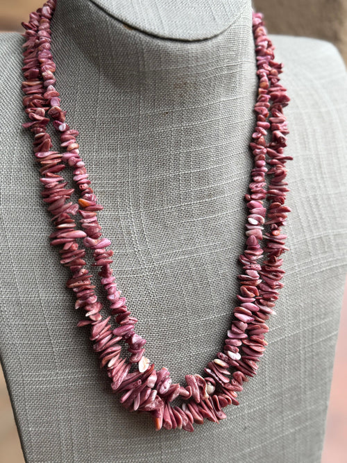 Handcrafted Purple Spiny Oyster Beaded Necklace 24"