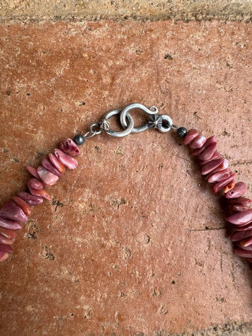 Handcrafted Purple Spiny Oyster Beaded Necklace 24"