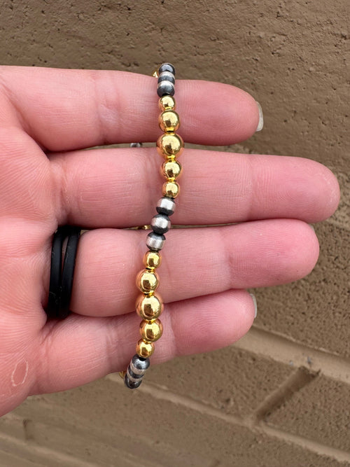 Handcrafted Sterling Silver Gold Bead 4-6mm Beaded Stretch Bracelet