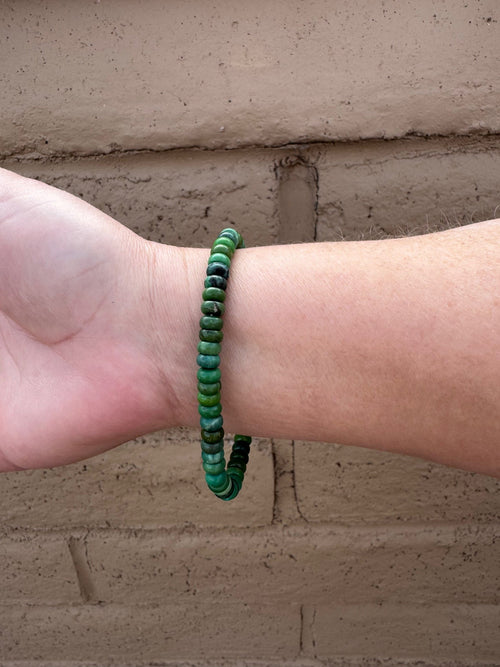 Handcrafted Rolled Green Turquoise Beaded Stretch Bracelet 8"