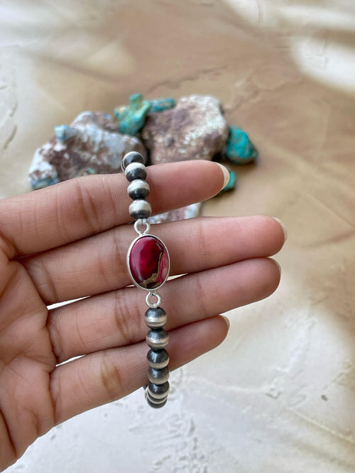 Handmade Sterling Silver 6 Inch Beaded bracelet with stone Signed Nizhoni