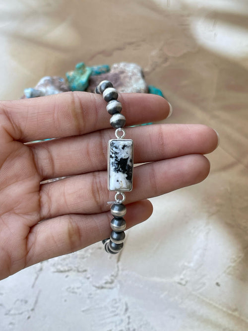 Handmade Sterling Silver 6 Inch Beaded bracelet with stone Signed Nizhoni