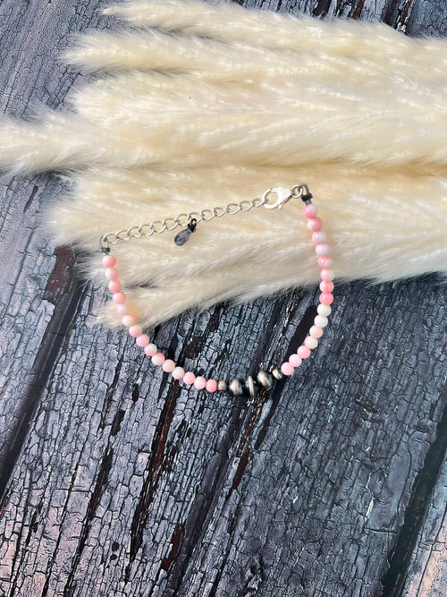 Handmade Sterling Silver Queen Pink Conch Collection: Beaded Chain Bracelet Signed Nizhoni (9)