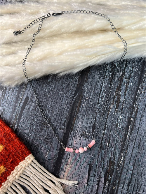 Handmade Sterling Silver Queen Pink Conch Collection: Beaded Necklace Signed Nizhoni