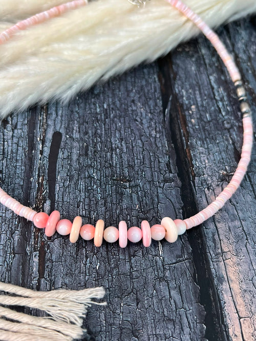 Handmade Sterling Silver Queen Pink Conch Collection: Beaded Necklace Signed Nizhoni