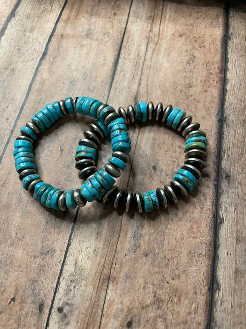 Handcrafted Sterling Silver Stretchy Natural #8 Turquoise Beaded Bracelet