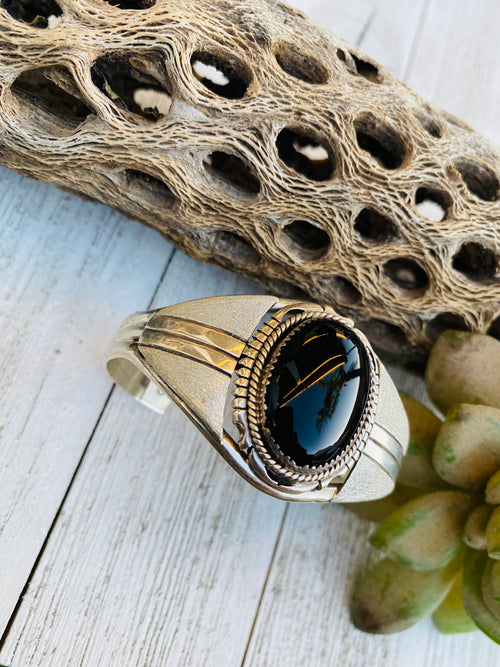 Handcrafted Vintage Onyx & Sterling Silver Cuff Bracelet Signed /