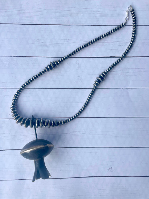 Handcrafted Sterling Silver Navajo Pearl Beaded Necklace 5mm-10mm 20 inches with Pendant