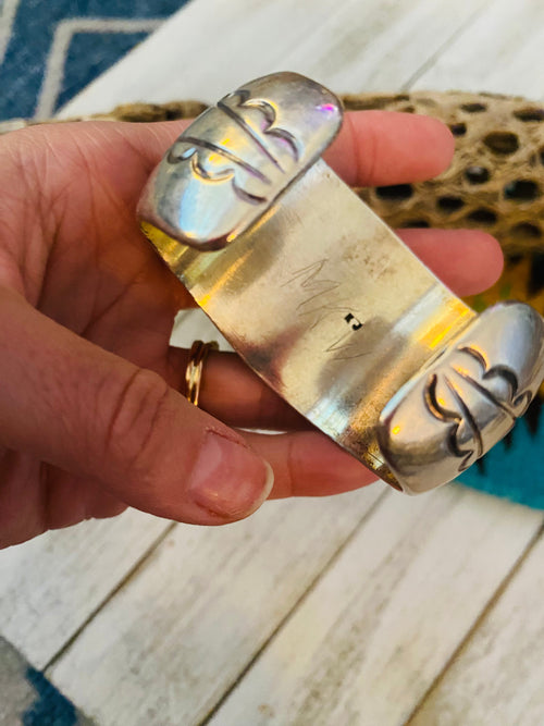 Navajo Old Pawn Vintage Turquoise & Sterling Silver Cuff Bracelet /