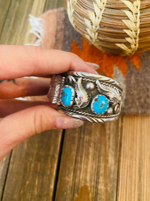 Old Pawn Vintage Navajo Kingman Turquoise & Sterling Silver Watch Cuff