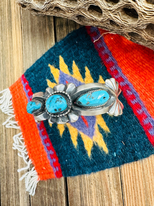 Navajo Old Pawn Kingman Turquoise & Sterling Silver Cuff Bracelet /