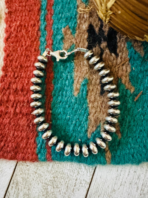 Navajo 6mm Sterling Silver Pearl Beaded Bracelet