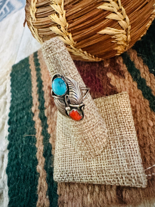 Old Pawn Handcrafted Turquoise, Coral & Sterling Silver Ring Size 7