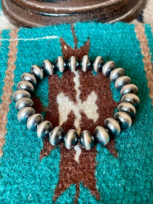 Vinita Cowboy Navajo Handmade 8mm Sterling Silver Beaded Stretch Bracelet