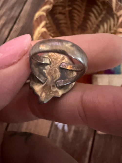 Old Pawn Handcrafted Mother of Pearl, Coral & Sterling Silver Ring Size 4.5