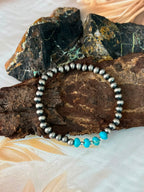 Handmade Sterling Silver Kingman Turquoise Stretchy Beaded Bracelet