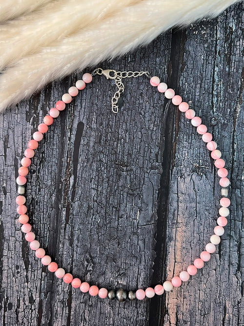 Handmade Sterling Silver Queen Pink Conch Collection: Beaded Necklace Signed Nizhoni