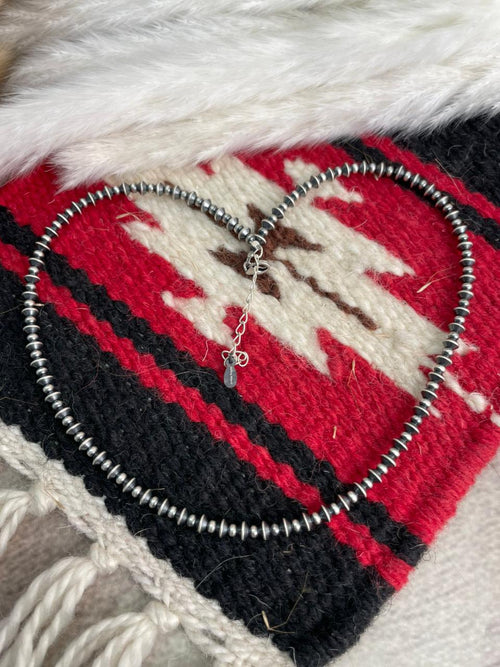 Handmade Sterling Silver 16+2" Beaded Necklace "Signed Nizhoni"