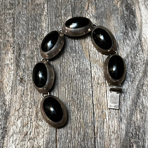 Handmade Old Pawn Sterling Silver & Oval Black Onyx Bracelet
