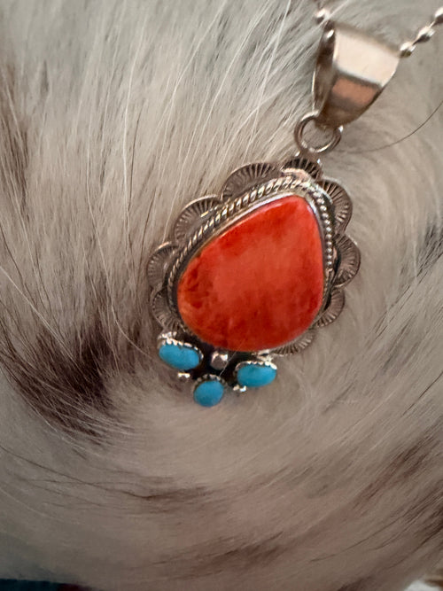 Old Pawn Handcrafted Spiny Oyster & Turquoise Necklace