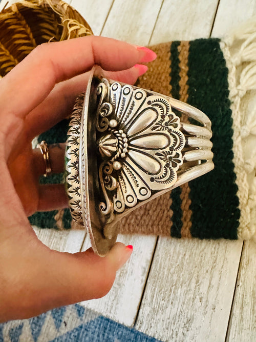 Old Pawn Navajo Sterling Silver & Spider Web Kingman Turquoise Cuff Bracelet