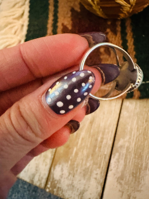 Old Pawn Handcrafted Turquoise & Sterling Silver Ring Size 8