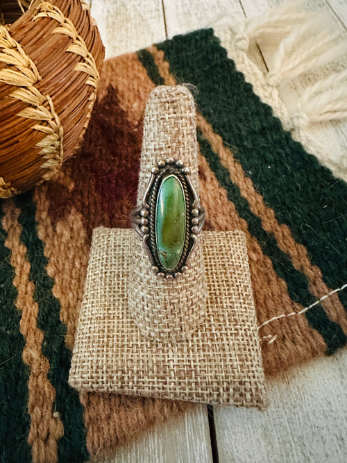 Old Pawn Handcrafted Turquoise & Sterling Silver Ring Size 7.75