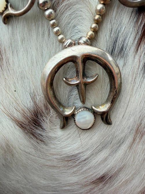 Old Pawn Handcrafted Mother of Pearl & Sterling Silver Beaded Naja Necklace