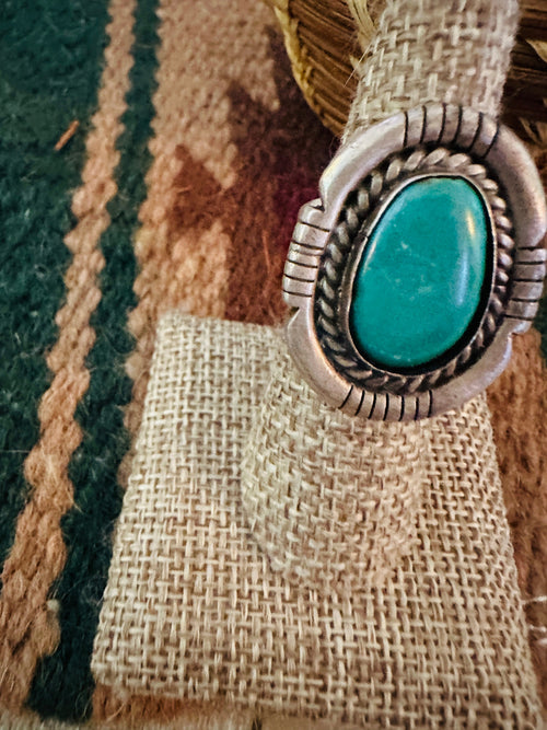 Old Pawn Handcrafted Turquoise & Sterling Silver Ring Size 7